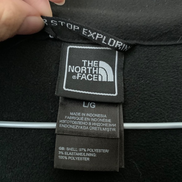 North face black thin jacket - Picture 5 of 9